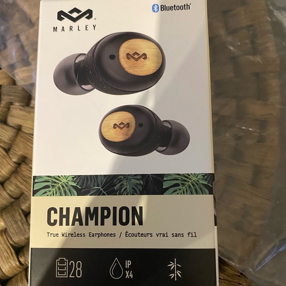 Bob Marley Wireless Earphones - Picture 7 of 7